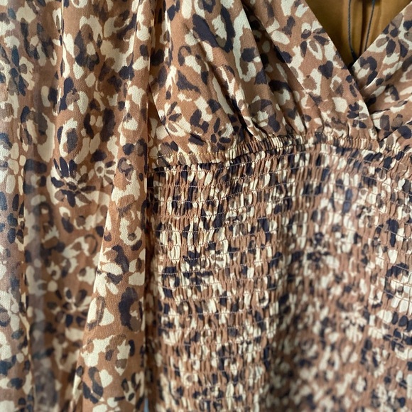 Women’s Steve Madden Shannon smocked top size-S - Picture 9 of 10